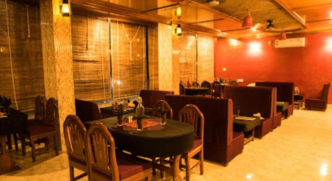 Hotel Devyog Sāgar Dış mekan fotoğraf