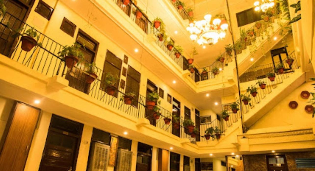 Hotel Devyog Sāgar Dış mekan fotoğraf